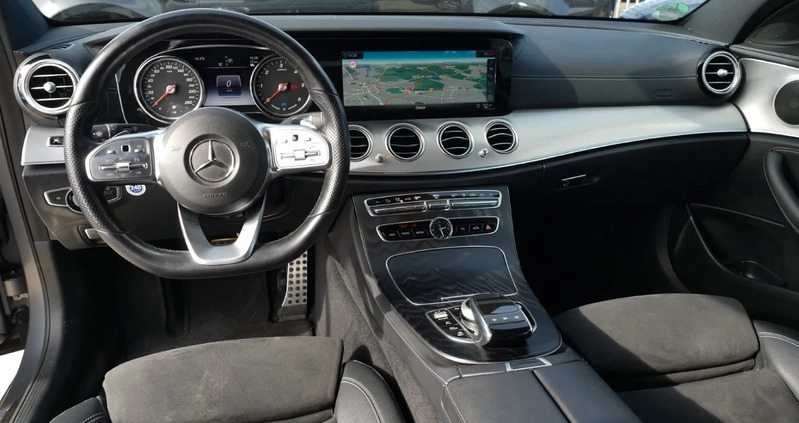 Mercedes-Benz Klasa E cena 141991 przebieg: 170000, rok produkcji 2020 z Sobótka małe 781